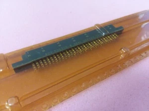 (1 pz) Connettori rettangolari Mil Spec M55302/27-103/530758-4 TE Connettività - Foto 1 di 1