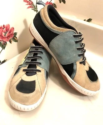 Zapatos Merrell Estilo "Selly" Azul Marino y Amarillo Gamuza Talla Niño 4 Mujer 6.5  Foto 1 de 4