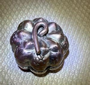 Vintage Turkish Alpaka Silver Plated Pumpkin Trinket Box/Pill Box - Picture 1 of 4