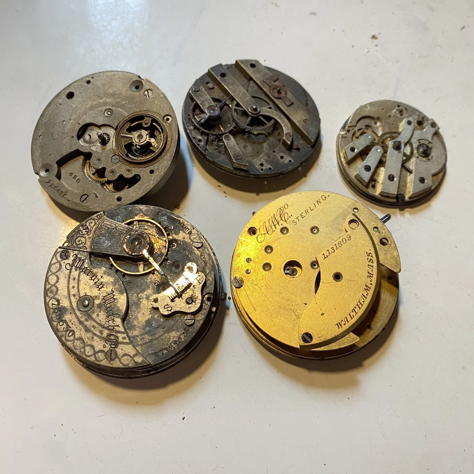 BULK DEAL LOT OF POCKET WATCH MOVEMENTS - FOR PARTS  - Image 1 of 1