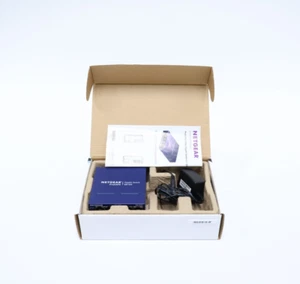 Commutateur de bureau Gigabit 5 ports Netgear ProSAFE GS105v5 GS105NA - Neuf boîte ouverte - Photo 1/8