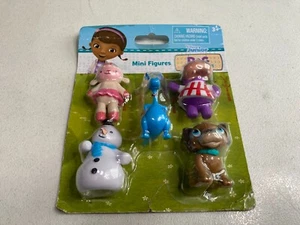 Disney Junior Doc McStuffins Coleccionables 5 Figuras Lambie Stuffy Hallie Nuevo - Imagen 1 de 5
