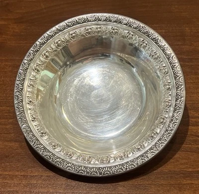 Wallace 4232 Repousse Rose Plateado Cuenco - Baratija/Tuerca/Dulces Plato 6.25" Foto 1 de 2