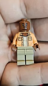 LEGO Jurassic World Barry Minifigure 75920 jw005 EUC C16-4 - Picture 1 of 8