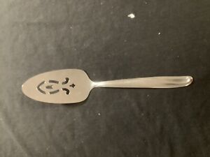 Simeon lL & George  H Rogers  stainless pie cake server PARAMOUNT pattern