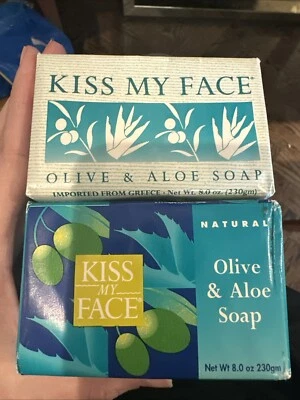 Батончики для мыла с оливковым и алоэ Kiss My Face 8 унций оливковое масло 2 шт. новые из старых запасов ВИНТАЖ - Изображение 1 из 4