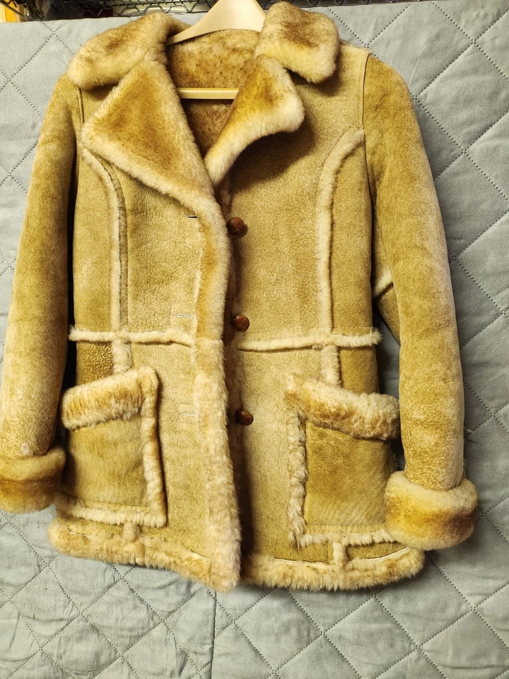 Abrigo de gamuza 100 % piel de oveja para hombre hecho a mano por Sheplers talla 44  Foto 1 de 4