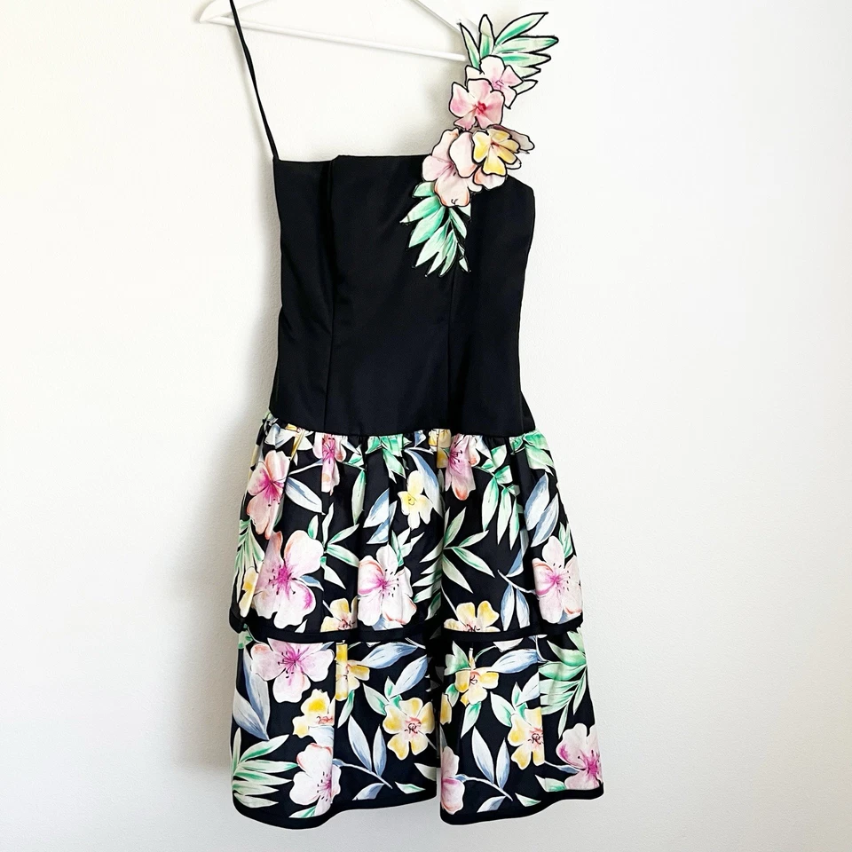 De Colección Años 80 Victor Costa Floral Negro Bustier Vestido Ramillete Hombro Nivel Acampanado Caída Foto 1 de 4