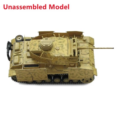 1:25 WWII German Armored Fighting Vehicle III Ausf M Tank Model Unassembled Kits - Image 1 of 4