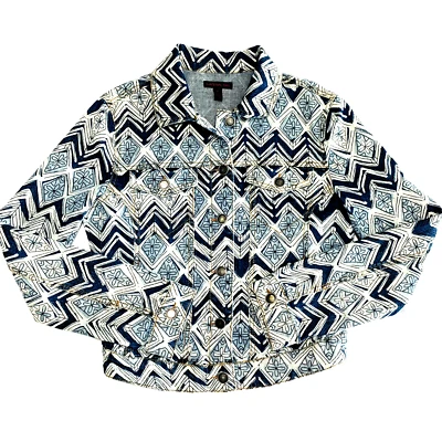 JAQUETA JEANS FEMININA ELÁSTICA Chevron Floral Azul Branco MATERIAL MENINA Tamanho M - Imagem 1 de 4