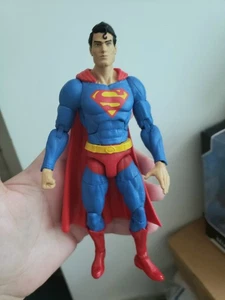 DC Collectibles Essentials SUPERMAN Figure - Loose Direct - Picture 1 of 2