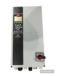 USED Danfoss FC-102P5K5T4E55H1XGX1XXSXXXXAXBXCXXXXDX. Inverter. Tested - Picture 1 of 2