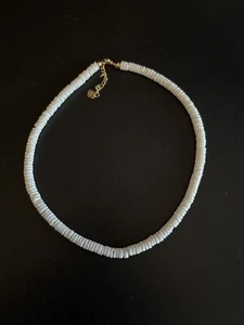 White Hawaiian 14~20" Round Chipped Puka Sea Shell Necklace Surfer Shell Choker - Picture 1 of 1