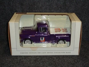 TEDD CYCLE V-TWIN 1957 CHEVROLET STEPSIDE PICKUP TRUCK LIBERTY CLASSICS DIECAST - Picture 1 of 12