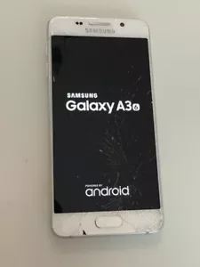 Samsung Galaxy A3 (2016) SM-A310F 16GB Weiß B Ware Volle Funktion Gebrochen - Bild 1 von 2