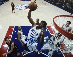 Joel Embiid Signed Autographed 8x10 Photo Philadelphia 76ers PSA DNA COA - Picture 1 of 1