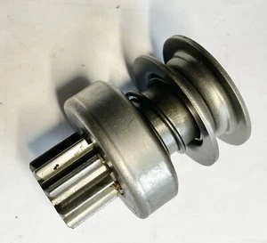 Paris Rhone 96719 Pinion Teeth 9 Module 9 pinion le pignon il pignone el piñón - Picture 1 of 4