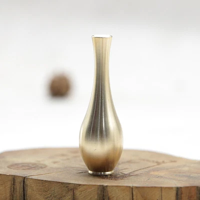 Messing Mini Vase Schreibtisch Kreativ Vase Ornament Antik Blumenutensilien - Bild 1 von 4