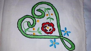 Griechische handbestickte gehäkelte Kante schwere cremefarbene Leinen Tischdecke 35" Quadrat Vintage - Bild 1 von 4