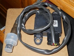 NOS Chevrolet GMC Diesel Exhaust Particulate Sensor - Picture 1 of 1
