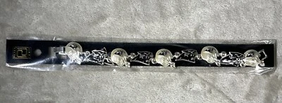 Carolina Panthers 小饰品手链官方 NFL 复古 Peter David — 第 1/4 张图片