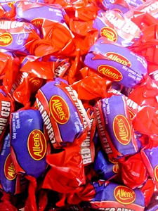 200g Allen's Red Ripper(Ripperz), (Formly Redskin or Red Skin) Chewy Lolly Drops - Picture 1 of 1