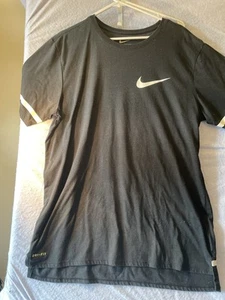 Nike DriFit TShirt SZ LARGE Black Front Swoosh Logo Just Do It Back hem - Picture 1 of 10