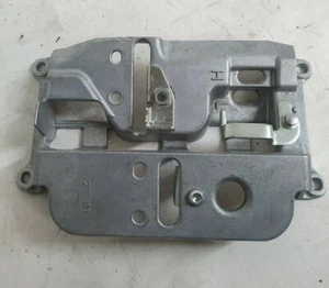Yamaha MT09 mt-09 Tracer 2018 2019 seat catch lock plate mechanism 2PP2478X01 - Picture 1 of 6