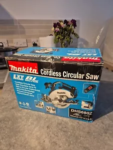 Makita Cordless Circular Saw DHS680Z (Body Only) + FAST UK π¬π§ POST! - Picture 1 of 4