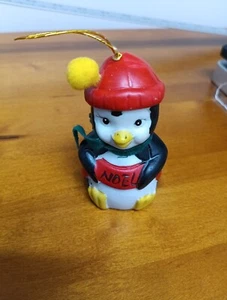 Vintage Giftco Ceramic Penguin Bell Christmas Tree Ornament Decoration - Picture 1 of 6