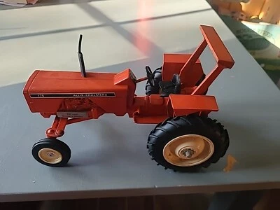 1993 Allis Chalmers 175 1/16 Scale Die Cast Tractor - Image 1 of 4