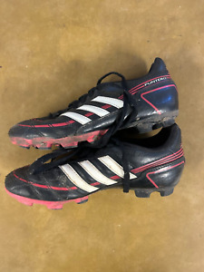 Addidas Puntero size 2 Y boys soccer shoes good condition