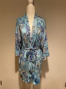 IN Bloom hellblau mehrfarbig Polyestermischung Morgenmantel mit Gürtel Größe Medium - Bild 1 von 9