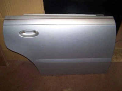 02 SATURN L SERIES SEDAN REAR DOOR SKIN PANEL SDN 436659 Foto 1 de 4