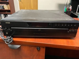 Denon DCM-290 5 Disc CD Player - Picture 1 of 2