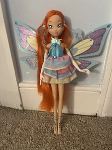 Winx Club Bloom Giochi Preziosi Super Fate Enchantix Glitzer Puppe Poupeé - Bild 1 von 10