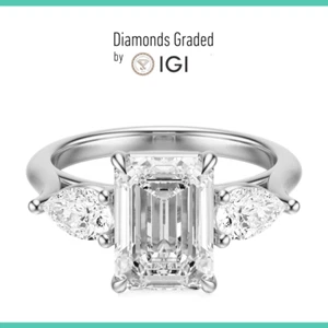 IGI Certified 2.50 CT Emerald Cut F VS2 Lab Grown Diamond Ring Platinum 900 - Picture 1 of 6