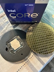 Neu Intel i9-12900KS 3,40GHz 16 Core SRLDD 24 Thread LGA1700 Special Edition - Bild 1 von 3