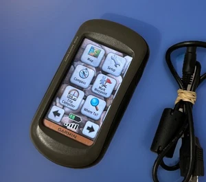 Garmin Oregon 450 Portatile Compatto Touchscreen GPS Navigazione Resistente alle Intemperie - Foto 1 di 23