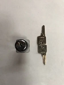 Telemecanique Rotary Key Switch Panel Accessory D6L30 (RS 207-8386) - Picture 1 of 2