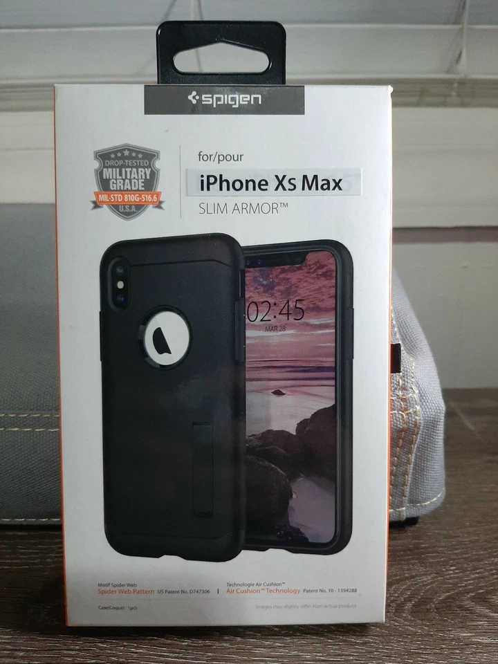 Spigen Slim Armor Black Case for Apple iPhone XS Max 065CS24544