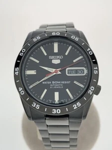 Seiko 5 7S26-02T0 Black Black Dial Automatic Mens Watch in box - Rank B - Picture 1 of 6