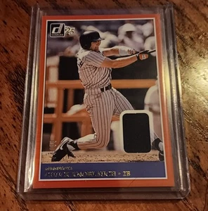 2025 Donruss Chuck Knoblauch 1985 Retro Materials 74/99 MAT-CK Minnesota Twins - Picture 1 of 3