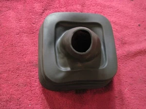 1988-94 CHEVY GMC TRUCK OBS 5 SPEED MANUAL TRANSMISSION FLOOR SHIFT BOOT - Picture 1 of 7