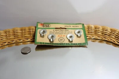 GANCHOS UTILITARIOS DE USO VINTAGE 4 GANCHOS EN TARJETA DE TIENDA ORIGINAL U S EXPANSION BOLT CO  Foto 1 de 3