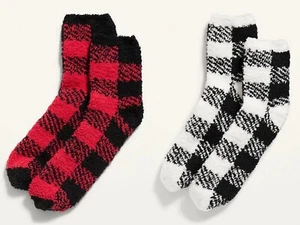 NWT Old Navy Red or Black Buffalo Plaid Chenille Fuzzy Cozy Socks for Women NEW - Picture 1 of 5