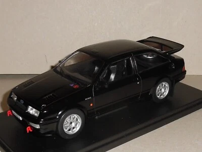 CAJA BLANCA. WB124212 `` FORD SIERRA RS COSWORTH EN NEGRO``, ESCALA 1:24, NUEVO Foto 1 de 4
