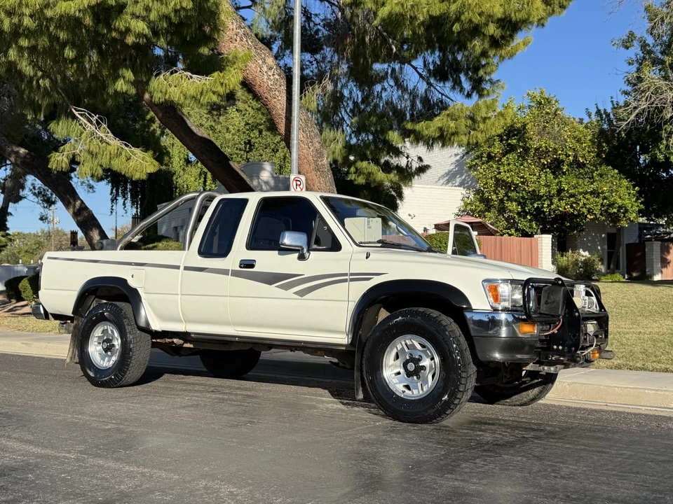 Toyota Tercel SR5 1992 1/2 tonelada distancia entre ejes extra larga Foto 1 de 4
