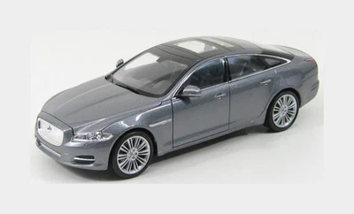 1:24 WELLY Jaguar Xj 2010 Grey Met WE22517GR Model - Image 1 of 2