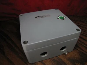 Yokogawa Electrical Connector in a 6" x 6" x 4" Heavy Junction Box Part # UN1829 - Picture 1 of 1